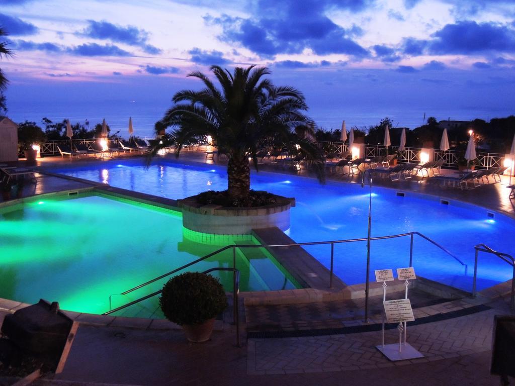 Paradiso Terme & Con 5 Piscine Termali Forio di Ischia
